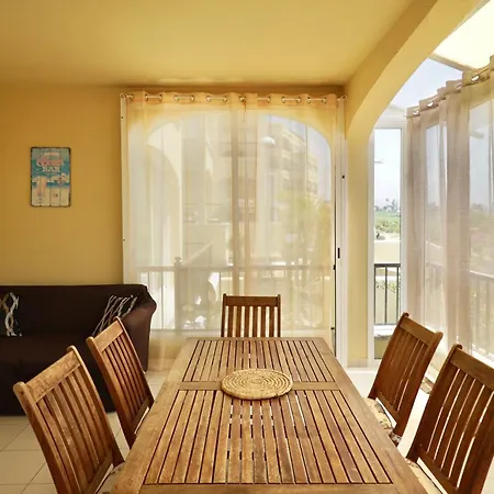 Spacious In Golf Del Sur *