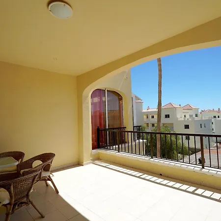 Spacious In Golf Del Sur Σαν Μιγκέλ ντε Αμπόνα