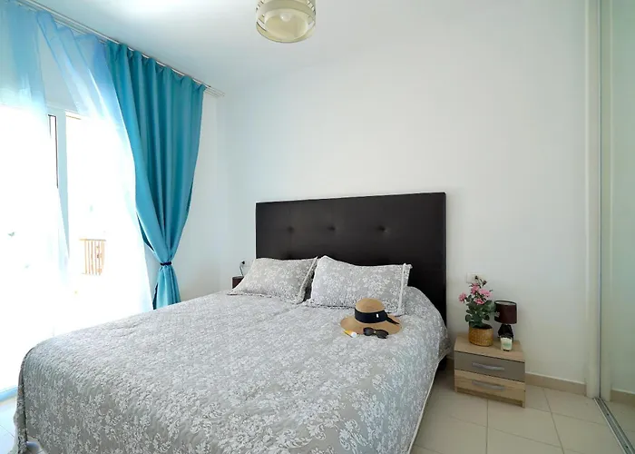 Spacious In Golf Del Sur