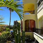 Spacious In Golf Del Sur Διαμέρισμα *
