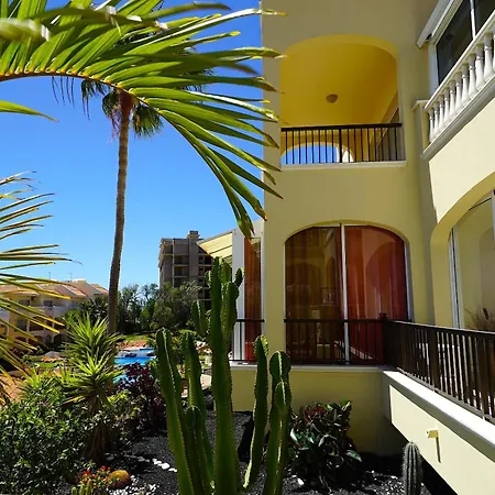 Spacious In Golf Del Sur Apartman *
