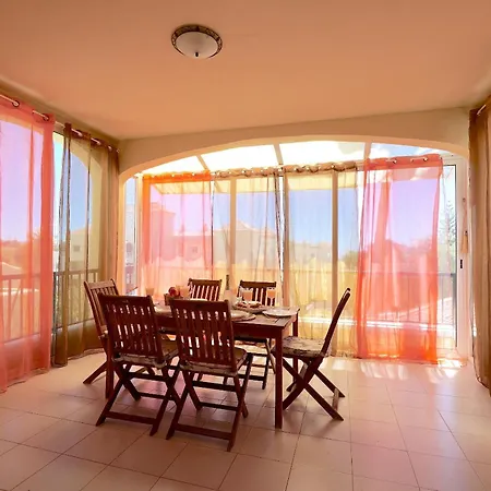 Spacious In Golf Del Sur Apartman *